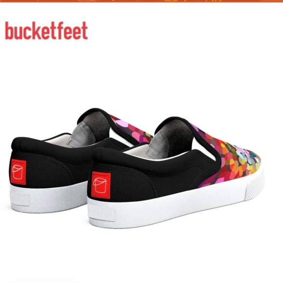 BucketFeet Adult Unisex Multicolor Canvas Slip On Sneakers NWT- W9 & M7.5 - Picture 3 of 11